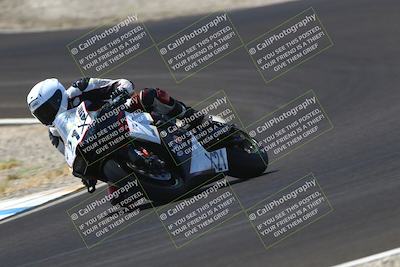 media/Sep-06-2025-CRA (Sat) [[cd32356307]]/Races/Race 2/